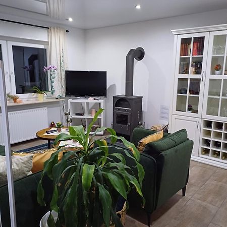 Ferienwohnung Unterm Rappenfels Hinterweidenthal Esterno foto